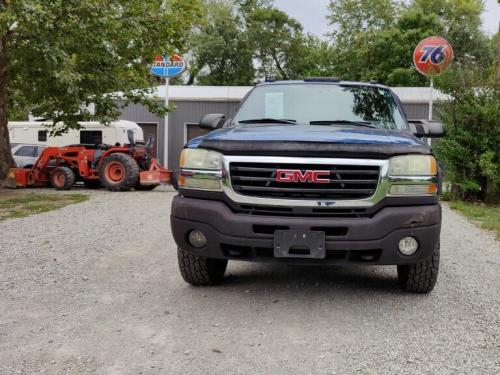 2004 GMC Sierra 2500HD Crew Cab Long Bed 4WD/ CREDIT ACCEPTANCE