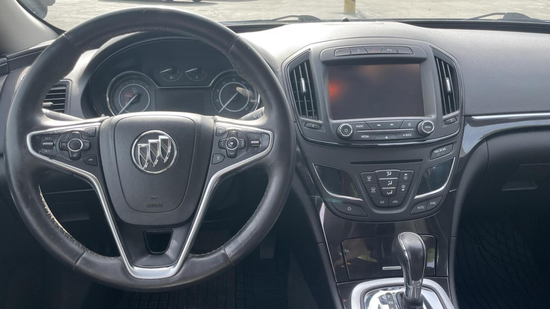 2015 BLACK /BLACK Buick Regal Premium (2G4GN5EX5F9) with an 2.0L L4 DOHC 16V engine, 6-Speed Automatic transmission, located at 2710A Westlane Rd., Indianapolis, IN, 46268, (317) 291-2000, 39.885670, -86.208160 - Photo#5