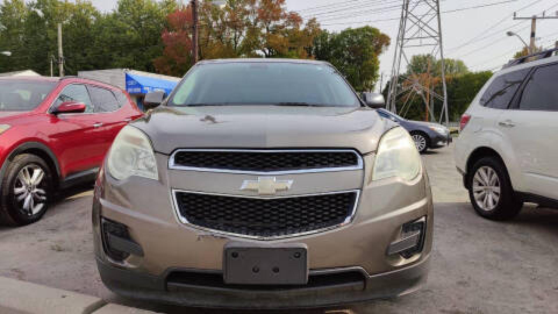 2011 GOLD /BLACK Chevrolet Equinox 1LT 2WD (2CNALDEC2B6) with an 2.4L L4 DOHC 16V engine, 6-Speed Automatic transmission, located at 2710A Westlane Rd., Indianapolis, IN, 46268, (317) 291-2000, 39.885670, -86.208160 - Photo#2