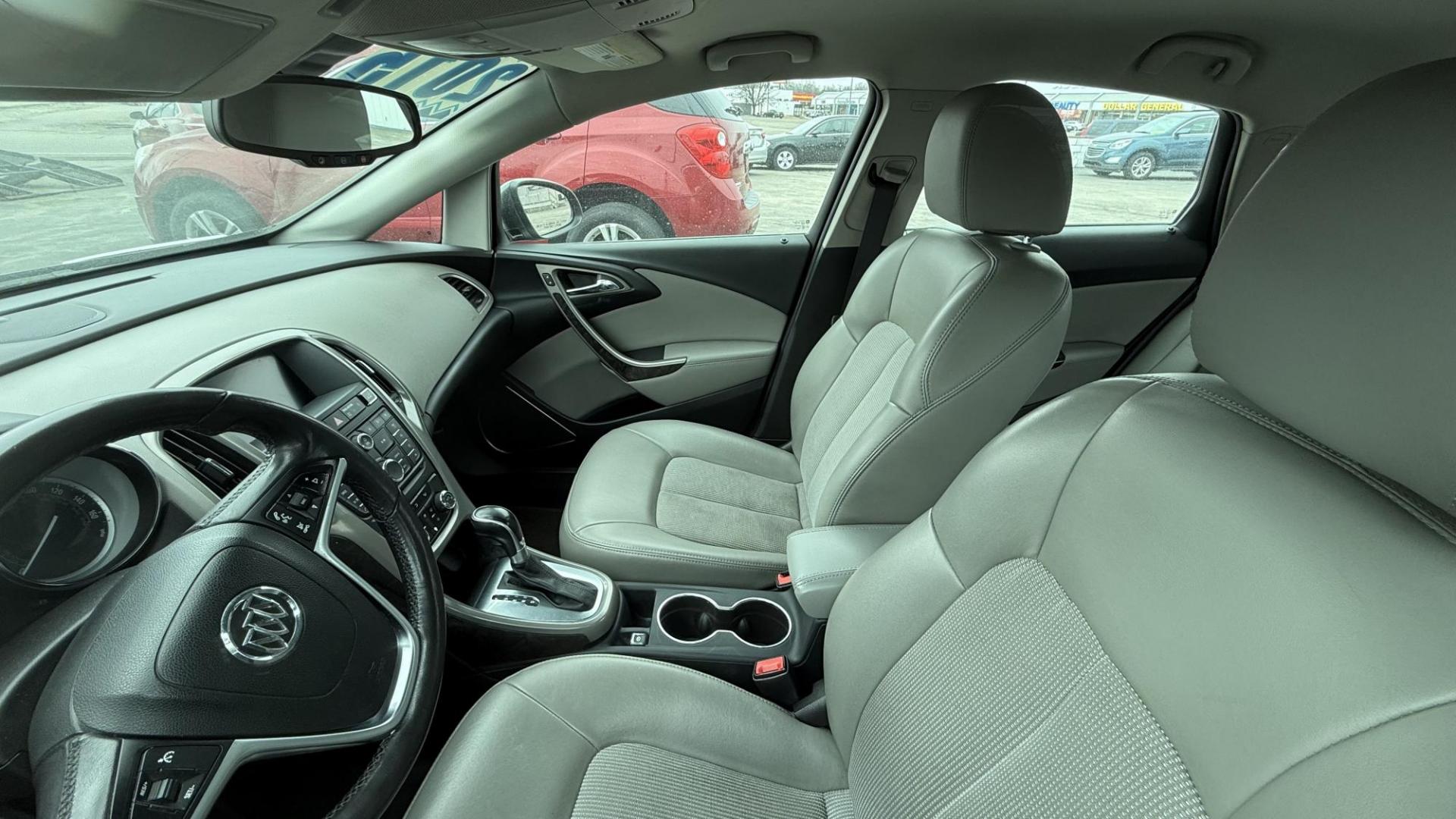 2015 DARK GRAY /TAN Buick Verano Base (1G4PP5SK4F4) with an 2.4L L4 DOHC 16V FFV engine, 6-Speed Automatic transmission, located at 2710A Westlane Rd., Indianapolis, IN, 46268, (317) 291-2000, 39.885670, -86.208160 - Photo#6
