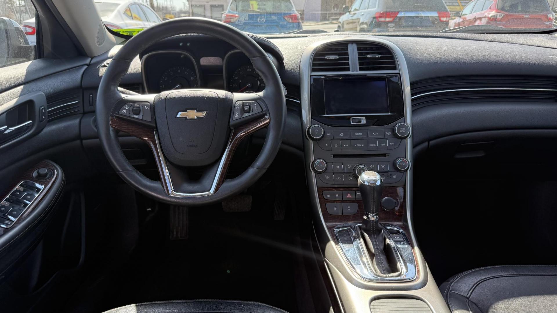 2013 BLACK /BLACK Chevrolet Malibu LTZ (1G11H5SA5DF) with an 2.5L L4 DOHC 16V engine, 6-Speed Automatic transmission, located at 2710A Westlane Rd., Indianapolis, IN, 46268, (317) 291-2000, 39.885670, -86.208160 - Photo#6