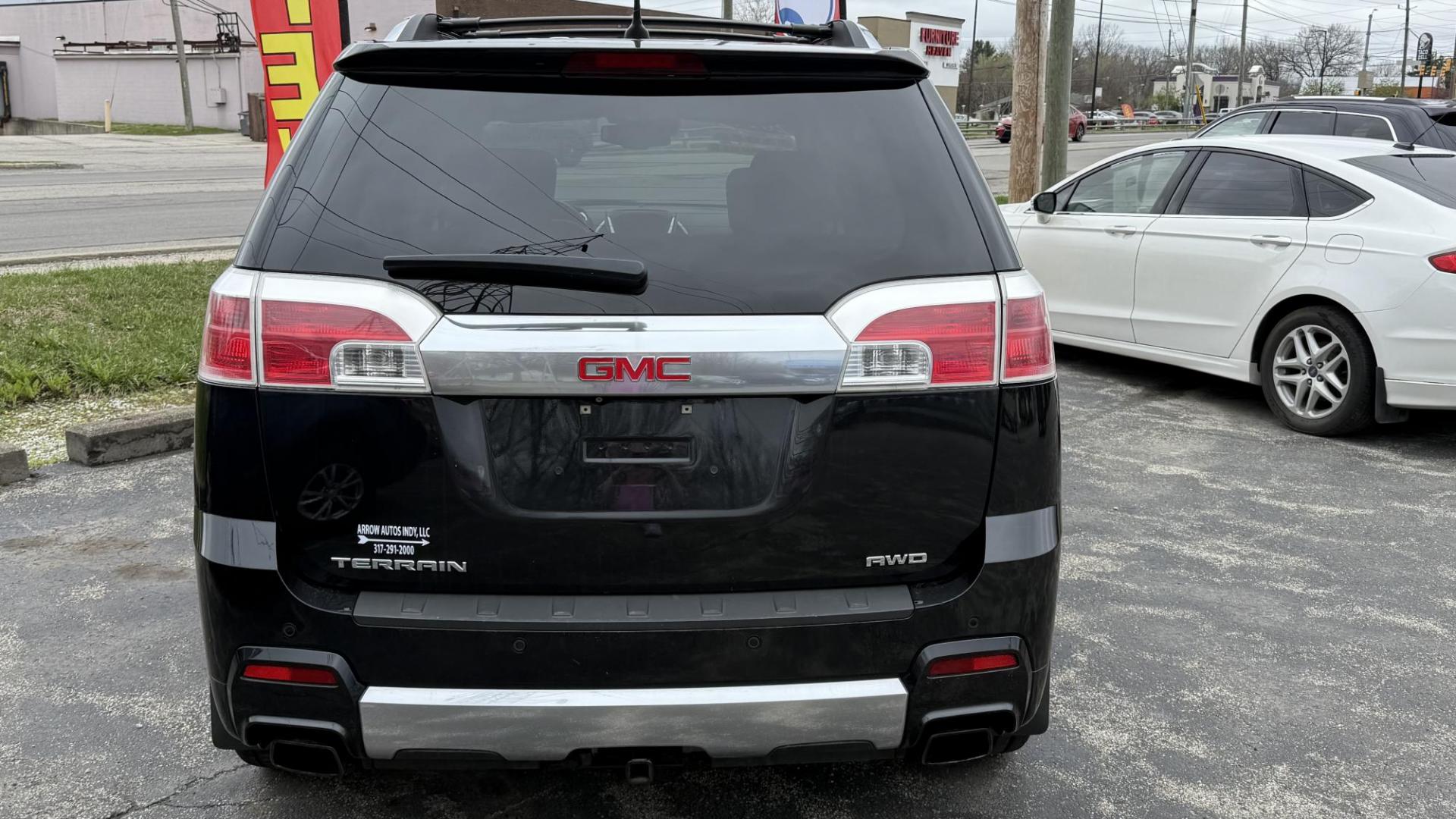 2014 BLACK /BLACK GMC Terrain Denali AWD (2GKFLZE3XE6) with an 3.6L V6 DOHC 24V engine, 6-Speed Automatic transmission, located at 2710A Westlane Rd., Indianapolis, IN, 46268, (317) 291-2000, 39.885670, -86.208160 - Photo#6