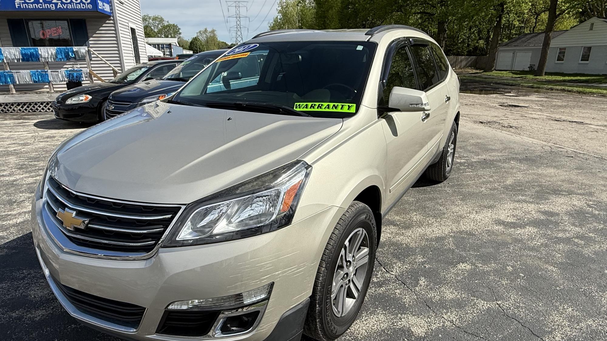 photo of 2017 Chevrolet Traverse 1LT FWD / OUTSIDE FINANCE / WARRANTY, GAP, ROADSIDE ASSISTANCE AVAILABLE