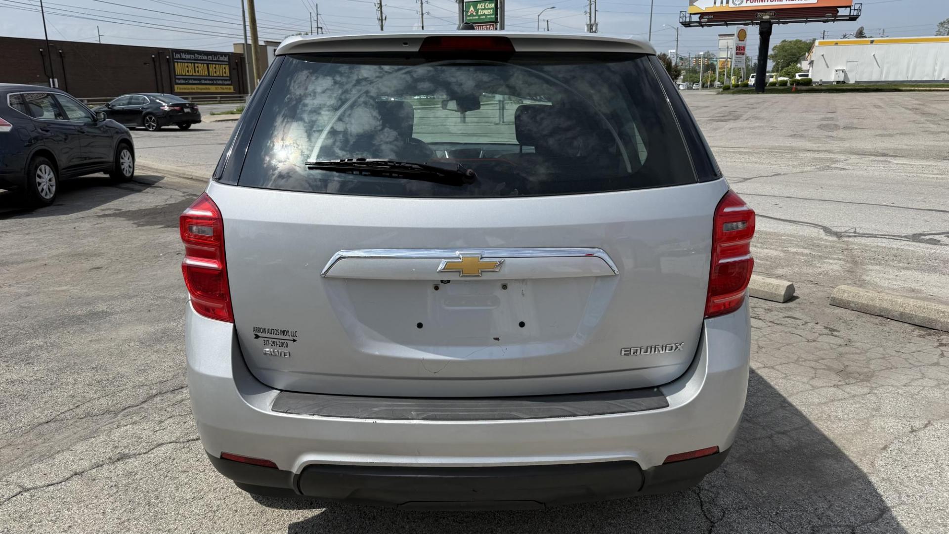 2016 Silver /BLACK Chevrolet Equinox LS AWD (2GNFLEEK8G6) with an 2.4L L4 DOHC 16V FFV engine, 6A transmission, located at 2710A Westlane Rd., Indianapolis, IN, 46268, (317) 291-2000, 39.885670, -86.208160 - Photo#3