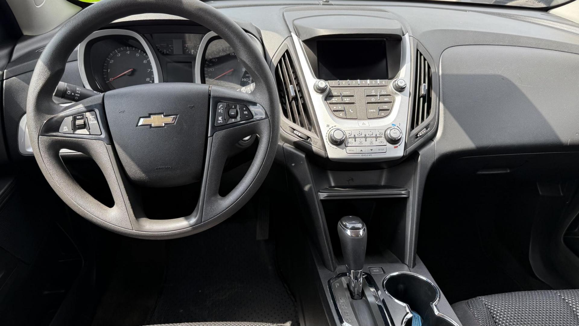 2016 Silver /BLACK Chevrolet Equinox LS AWD (2GNFLEEK8G6) with an 2.4L L4 DOHC 16V FFV engine, 6A transmission, located at 2710A Westlane Rd., Indianapolis, IN, 46268, (317) 291-2000, 39.885670, -86.208160 - Photo#5