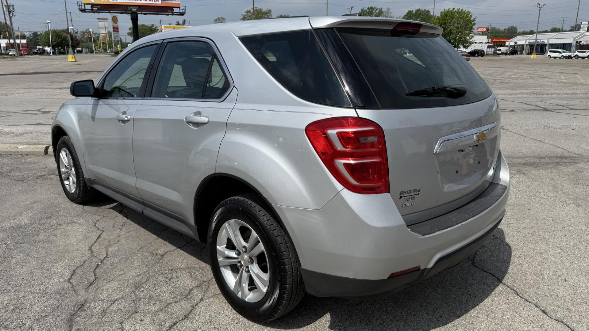 2016 Silver /BLACK Chevrolet Equinox LS AWD (2GNFLEEK8G6) with an 2.4L L4 DOHC 16V FFV engine, 6A transmission, located at 2710A Westlane Rd., Indianapolis, IN, 46268, (317) 291-2000, 39.885670, -86.208160 - Photo#6