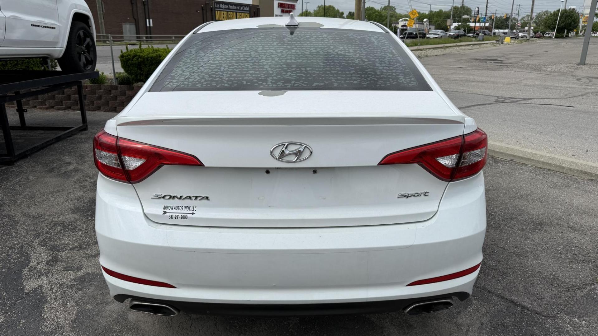 2016 WHITE /BLACK Hyundai Sonata Sport (5NPE34AF9GH) with an 2.4L L4 DOHC 16V engine, 6A transmission, located at 2710A Westlane Rd., Indianapolis, IN, 46268, (317) 291-2000, 39.885670, -86.208160 - Photo#3