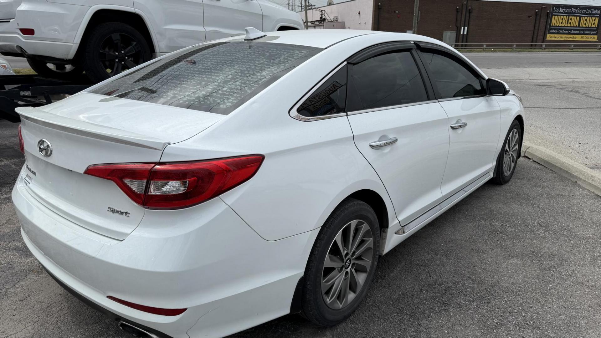 2016 WHITE /BLACK Hyundai Sonata Sport (5NPE34AF9GH) with an 2.4L L4 DOHC 16V engine, 6A transmission, located at 2710A Westlane Rd., Indianapolis, IN, 46268, (317) 291-2000, 39.885670, -86.208160 - Photo#4