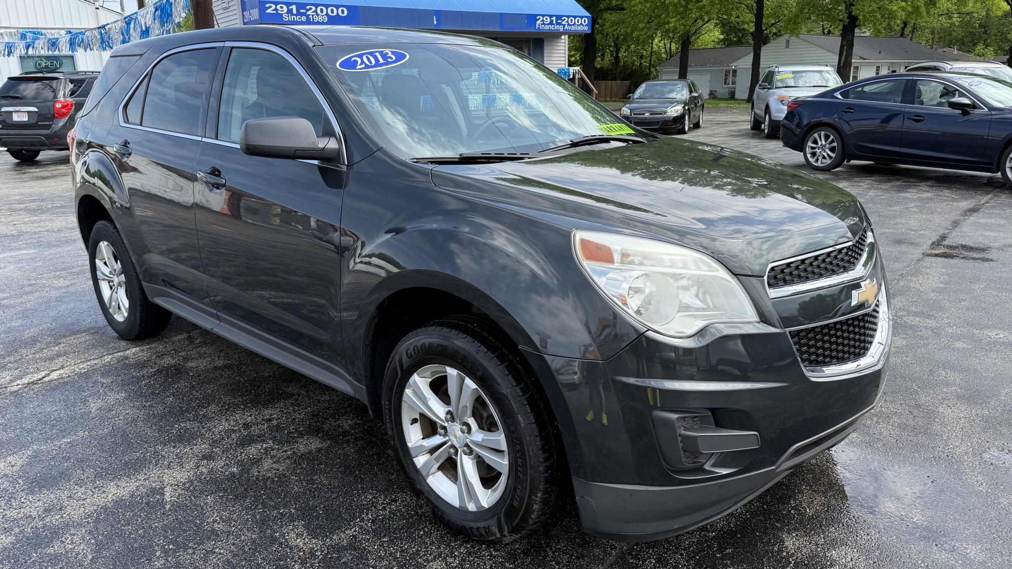 photo of 2013 Chevrolet Equinox LS 2WD / OUTSIDE FINANCE /WARRANTY, GAP, ROADSIDE ASSISTANCE AVAILABLE