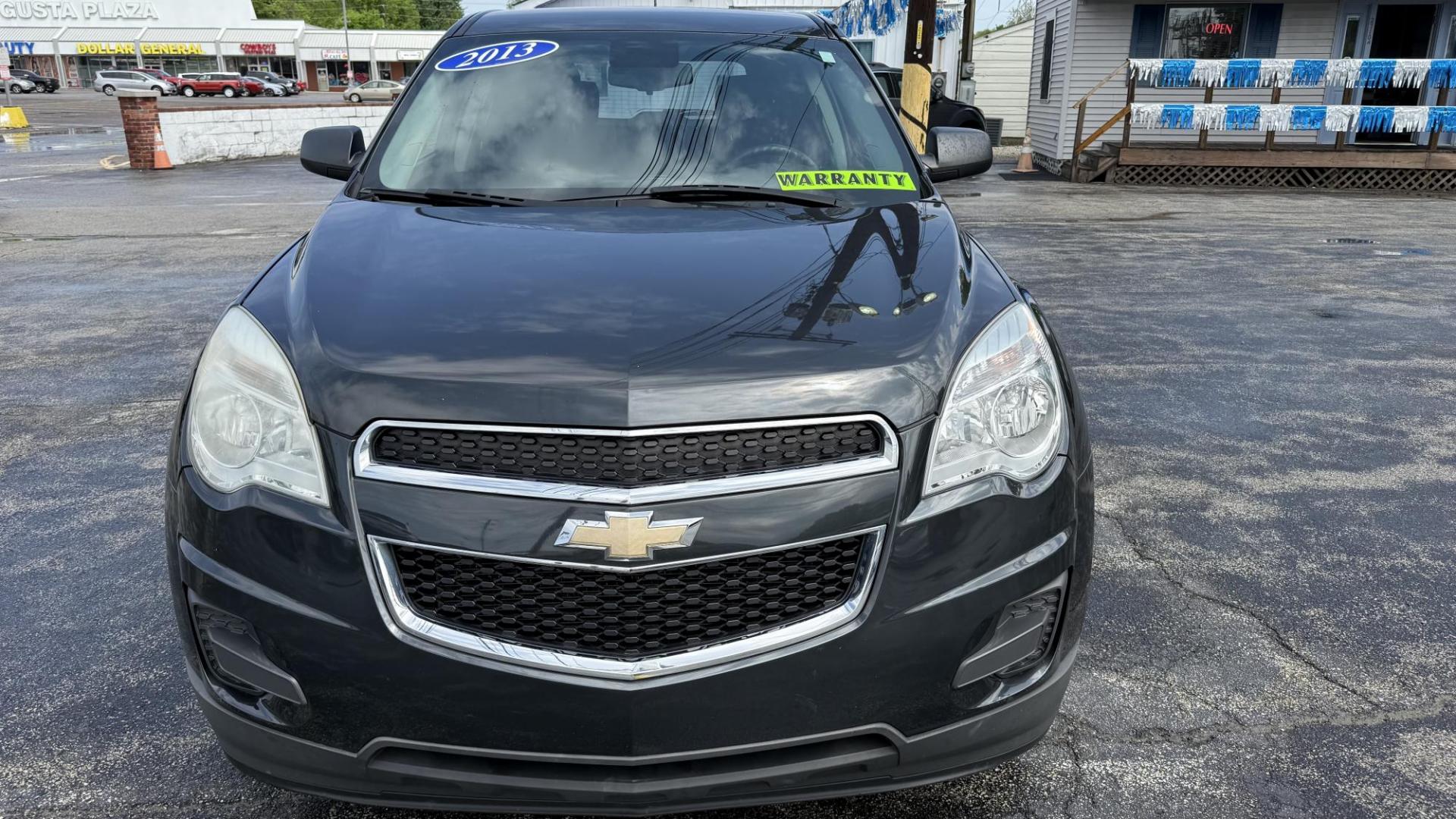 2013 GRAY /BLACK Chevrolet Equinox LS 2WD (2GNALBEK2D6) with an 2.4L L4 DOHC 16V engine, 6-Speed Automatic transmission, located at 2710A Westlane Rd., Indianapolis, IN, 46268, (317) 291-2000, 39.885670, -86.208160 - Photo#2