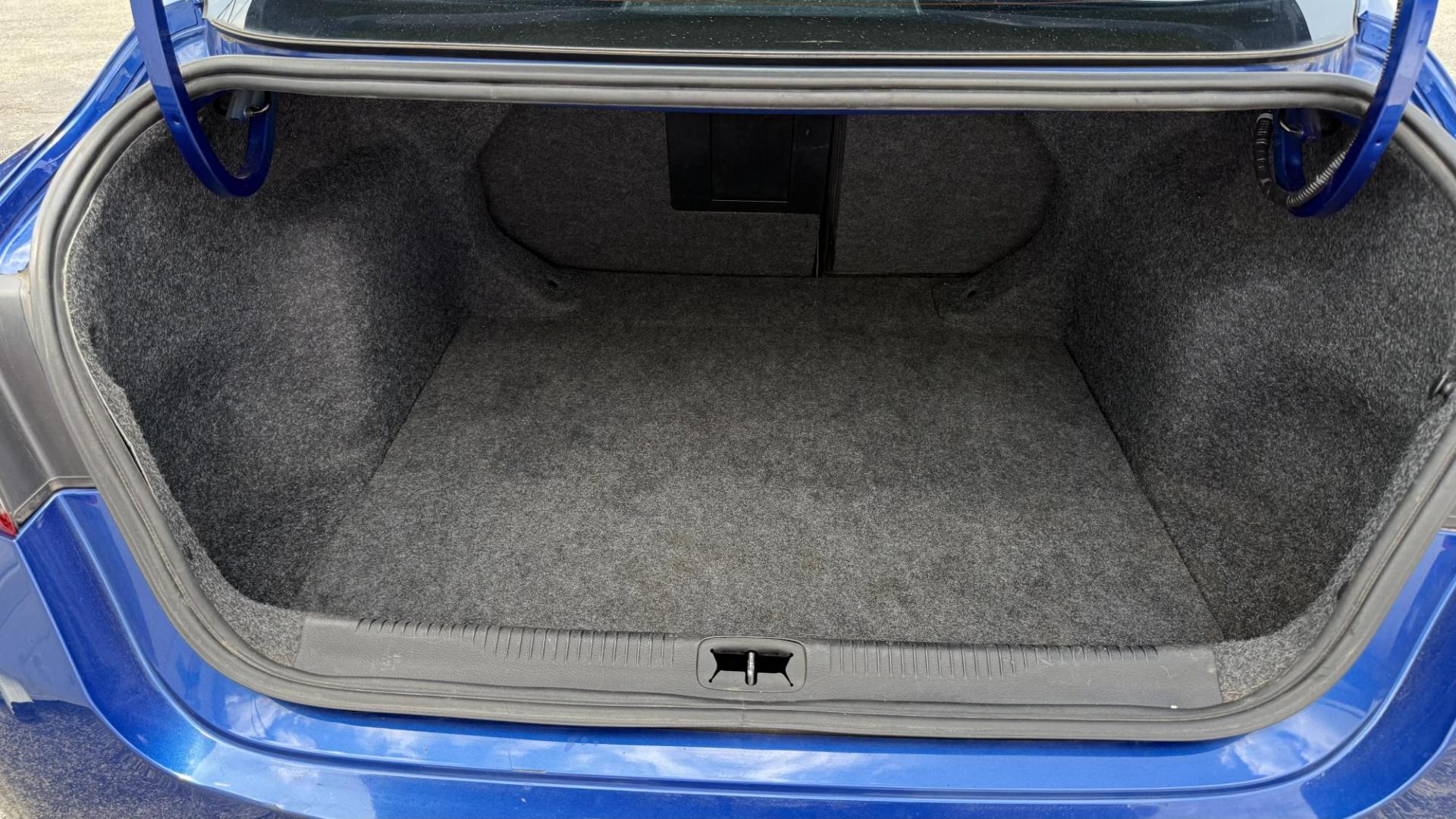 2015 BLUE /BLACK Chrysler 200 S (1C3CCCBG7FN) with an 3.6L V6 DOHC 24V FFV engine, 9-Speed Automatic transmission, located at 2710A Westlane Rd., Indianapolis, IN, 46268, (317) 291-2000, 39.885670, -86.208160 - Photo#8