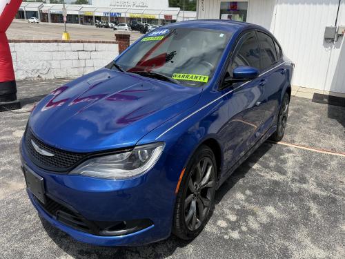 2015 Chrysler 200 S / OUTSIDE FINANCE / WARRANTY, GAP, ROADSIDE ASSISTANCE AVAILABLE