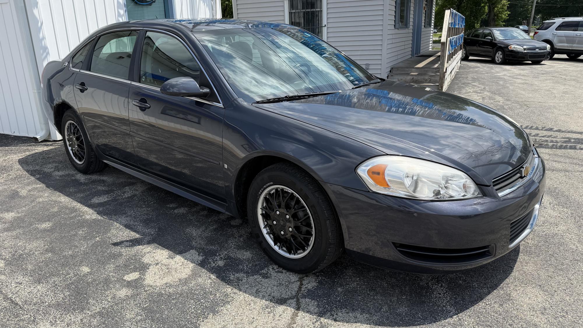 photo of 2009 Chevrolet Impala LS / IN HOUSE / LEASE HERE PAY HERE