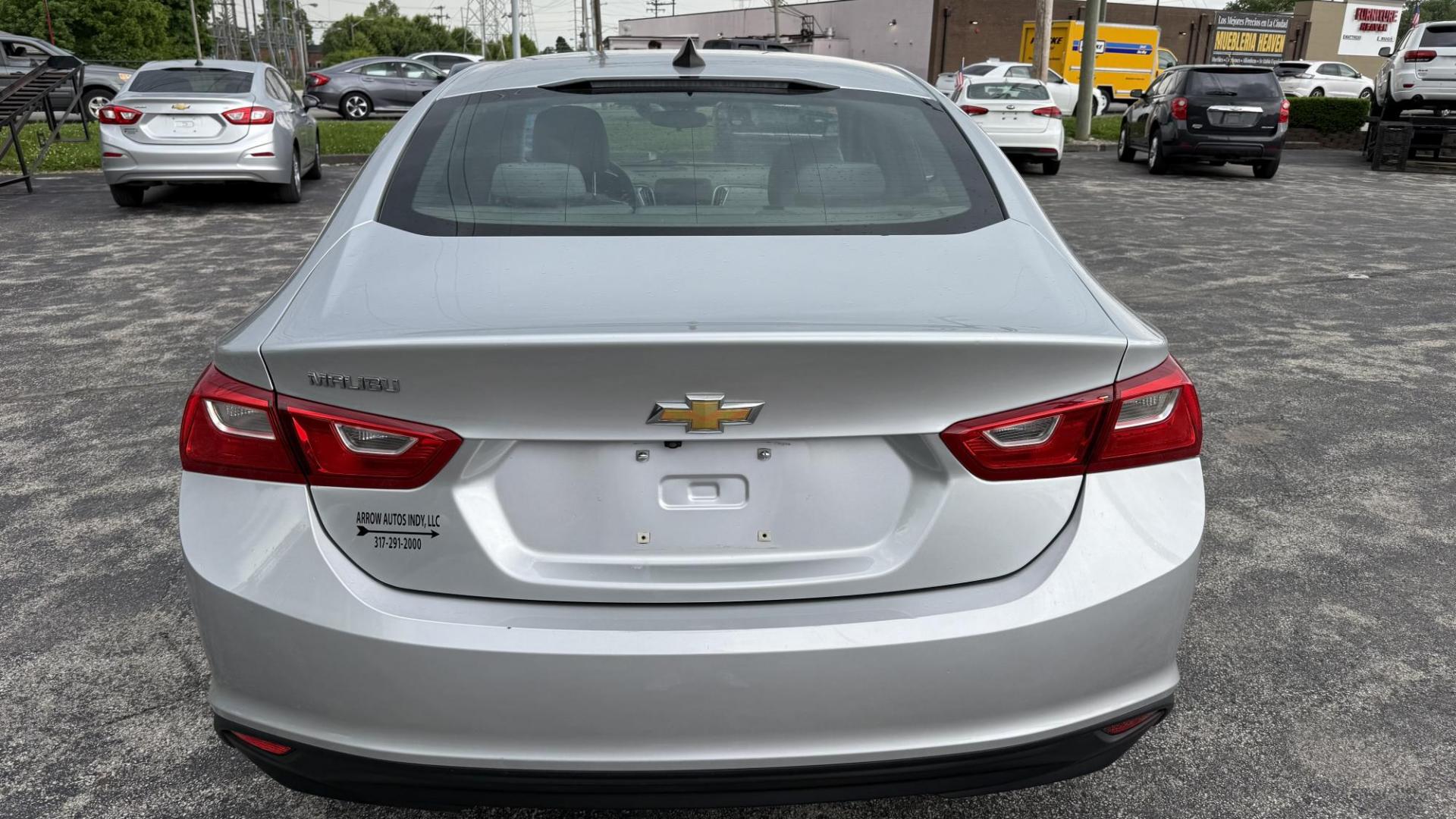 2017 Silver /GRAY Chevrolet Malibu LS (1G1ZB5ST5HF) with an 1.5L L4 DOHC 16V engine, 6A transmission, located at 2710A Westlane Rd., Indianapolis, IN, 46268, (317) 291-2000, 39.885670, -86.208160 - Photo#4