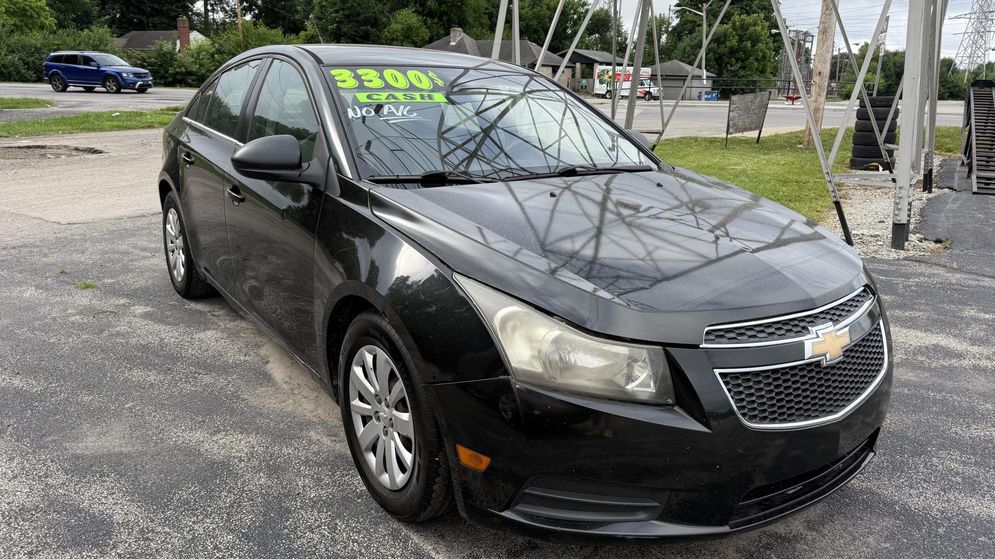 photo of 2011 Chevrolet Cruze 2LS / CASH DEAL