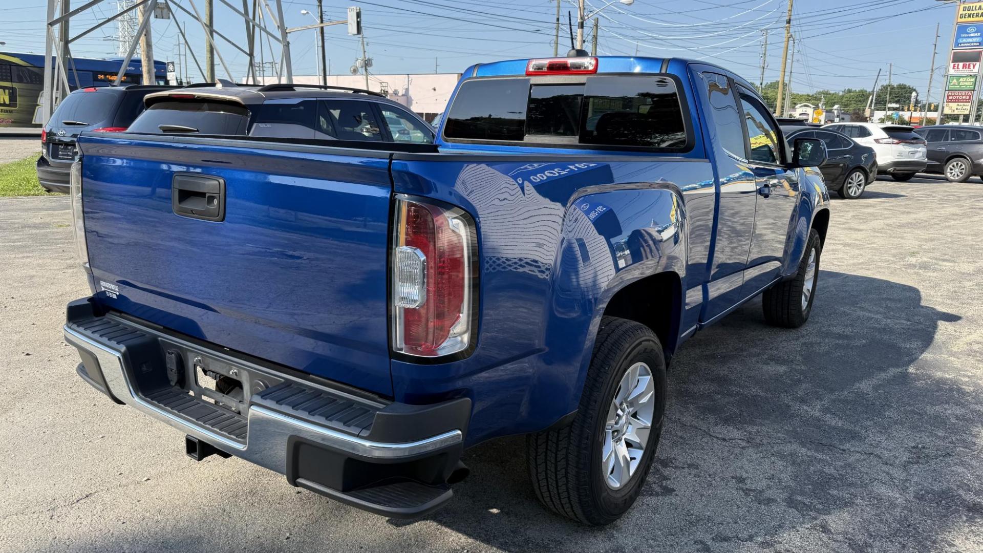 2018 BLUE /GRAY GMC Canyon SLE Ext. Cab 4WD (1GTH6CEN4J1) with an 3.6L V6 DOHC 24V engine, 6A transmission, located at 2710A Westlane Rd., Indianapolis, IN, 46268, (317) 291-2000, 39.885670, -86.208160 - Photo#8