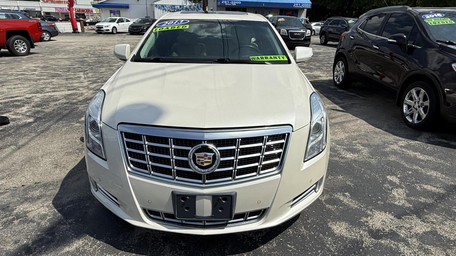 2013 CREAM /CREAM Cadillac XTS Premium (2G61S5S36D9) with an 3.6L V6 DOHC 24V engine, 6-Speed Automatic transmission, located at 2710A Westlane Rd., Indianapolis, IN, 46268, (317) 291-2000, 39.885670, -86.208160 - Photo#2