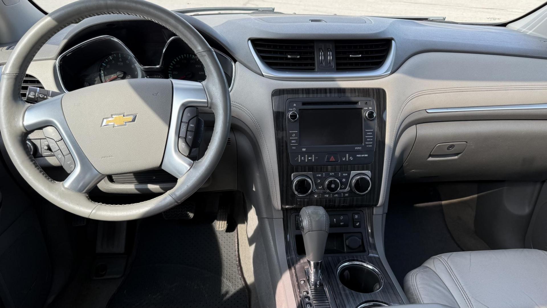 2014 RED /TAN Chevrolet Traverse LTZ AWD (1GNKVJKD1EJ) with an 3.6L V6 DOHC 24V engine, 6-Speed Automatic transmission, located at 2710A Westlane Rd., Indianapolis, IN, 46268, (317) 291-2000, 39.885670, -86.208160 - Photo#3