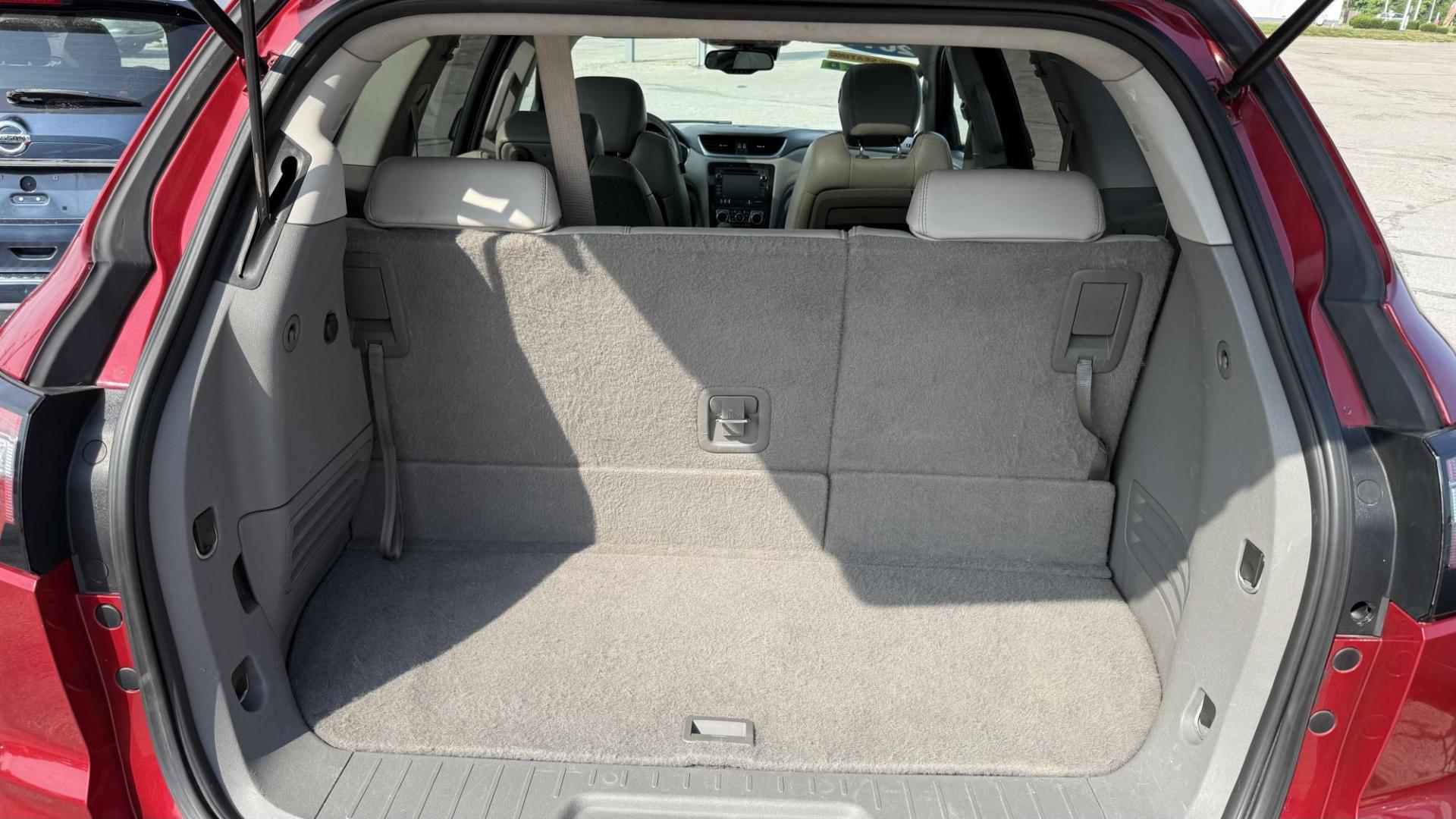 2014 RED /TAN Chevrolet Traverse LTZ AWD (1GNKVJKD1EJ) with an 3.6L V6 DOHC 24V engine, 6-Speed Automatic transmission, located at 2710A Westlane Rd., Indianapolis, IN, 46268, (317) 291-2000, 39.885670, -86.208160 - Photo#8