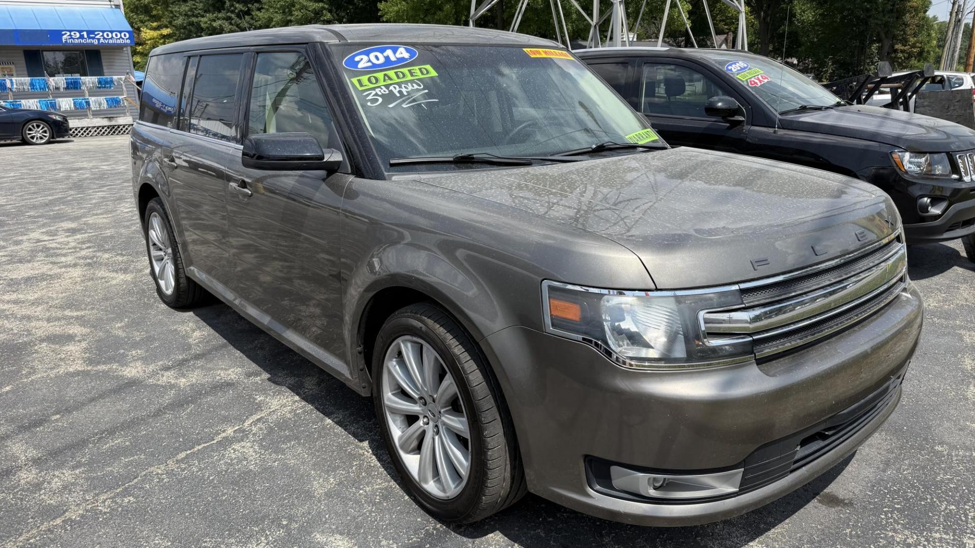 2014 GREEN /BEIGE Ford Flex SEL FWD (2FMGK5C80EB) with an 3.5L V6 DOHC 24V engine, 6-Speed Automatic Overdrive transmission, located at 2710A Westlane Rd., Indianapolis, IN, 46268, (317) 291-2000, 39.885670, -86.208160 - Photo#0