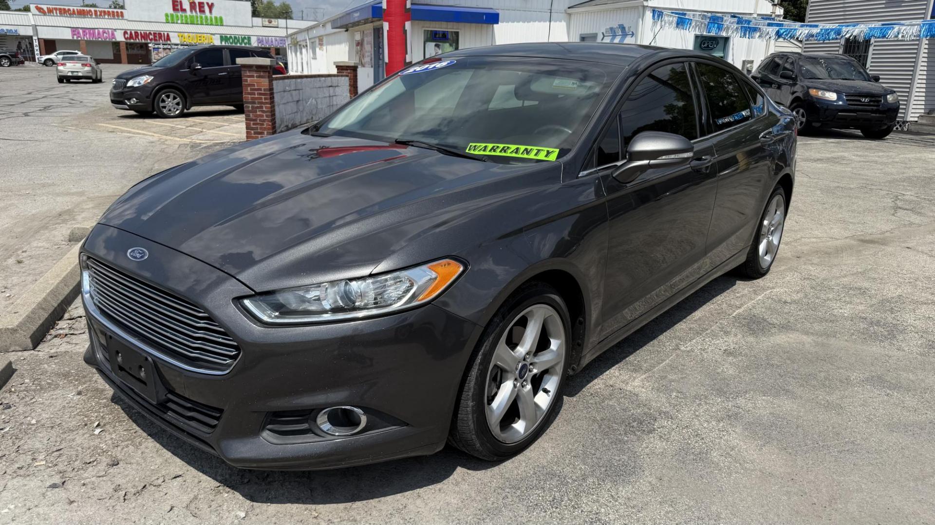 2016 GRAY /GRAY/BLACK Ford Fusion SE (3FA6P0HD3GR) with an 1.5L L4 DOHC 16V engine, 6-Speed Automatic transmission, located at 2710A Westlane Rd., Indianapolis, IN, 46268, (317) 291-2000, 39.885670, -86.208160 - Photo#2