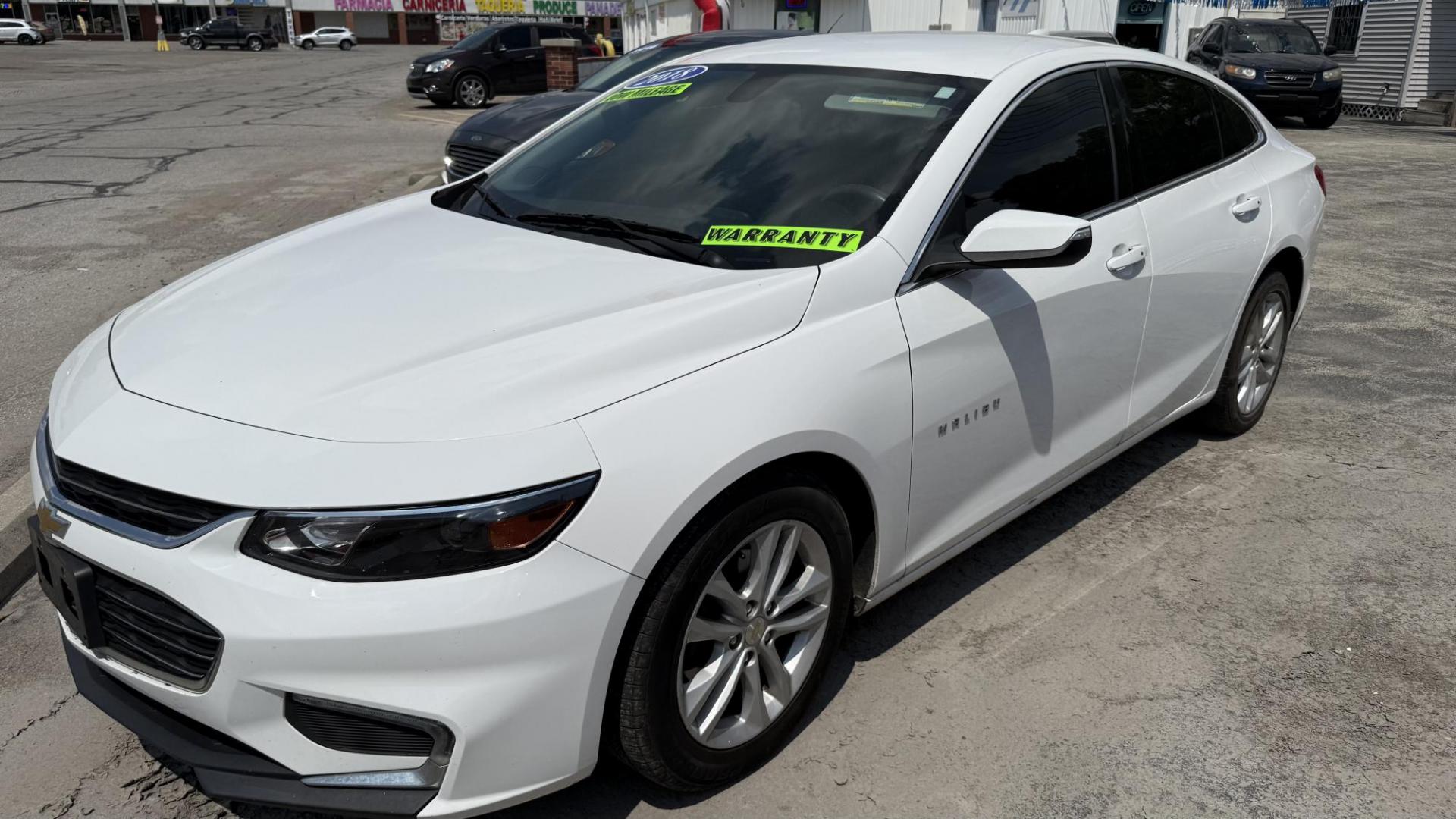 2018 WHITE /BLACK Chevrolet Malibu LT (1G1ZD5ST4JF) with an 1.5L L4 DOHC 16V engine, 6A transmission, located at 2710A Westlane Rd., Indianapolis, IN, 46268, (317) 291-2000, 39.885670, -86.208160 - Photo#1