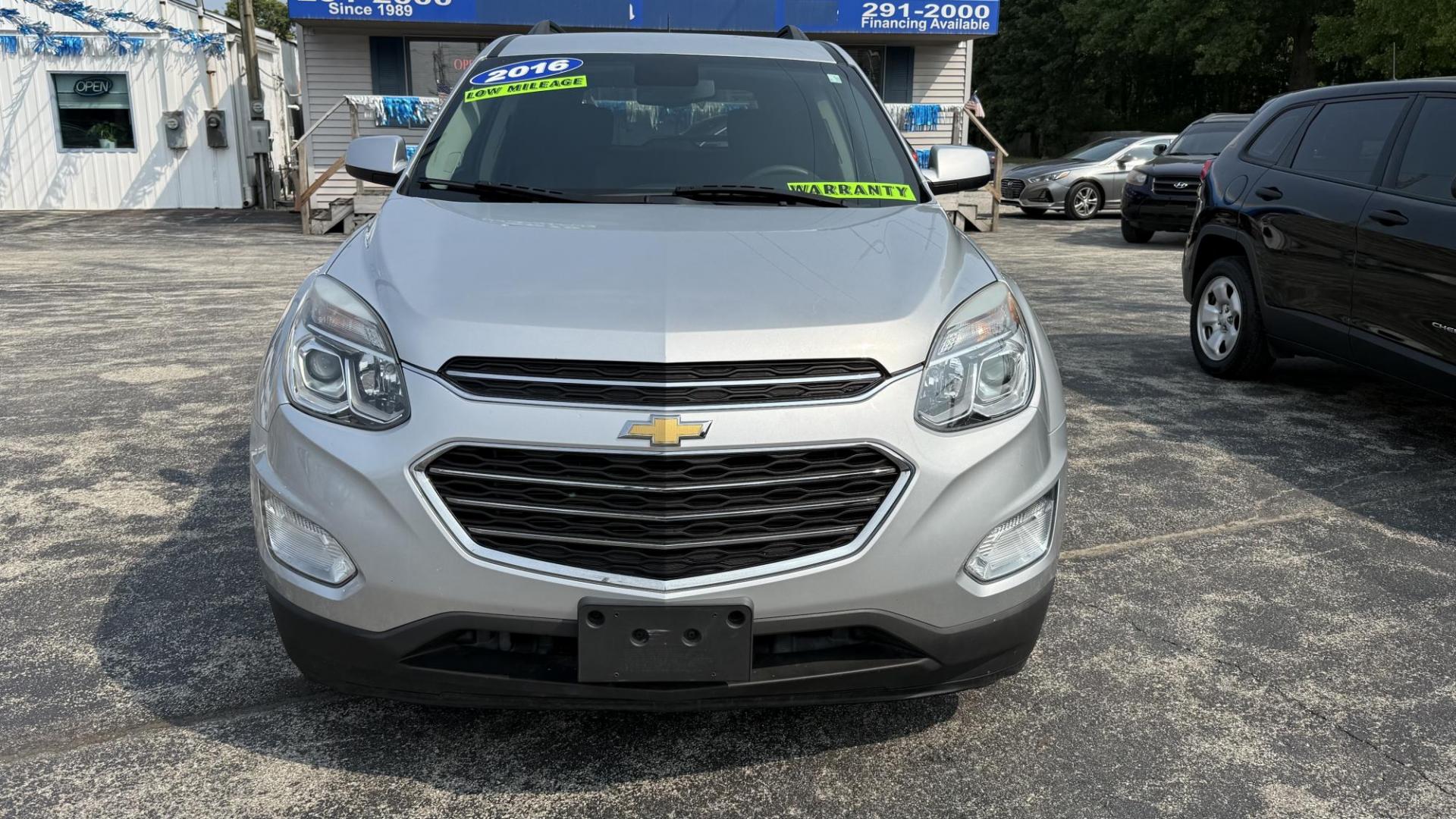 2016 SILVER /GRAY Chevrolet Equinox LT 2WD (2GNALCEK5G1) with an 2.4L L4 DOHC 16V FFV engine, 6A transmission, located at 2710A Westlane Rd., Indianapolis, IN, 46268, (317) 291-2000, 39.885670, -86.208160 - Photo#2