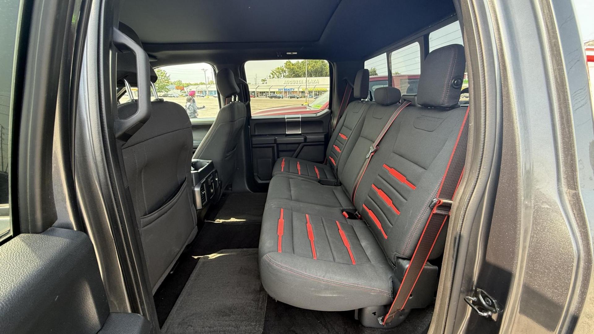 2016 DARK GRAY /GRAY/RED Ford F-150 XLT SuperCrew 6.5-ft. Bed 4WD (1FTEW1EP9GF) with an 2.7L V6 DOHC 24V engine, 6A transmission, located at 2710A Westlane Rd., Indianapolis, IN, 46268, (317) 291-2000, 39.885670, -86.208160 - Photo#5