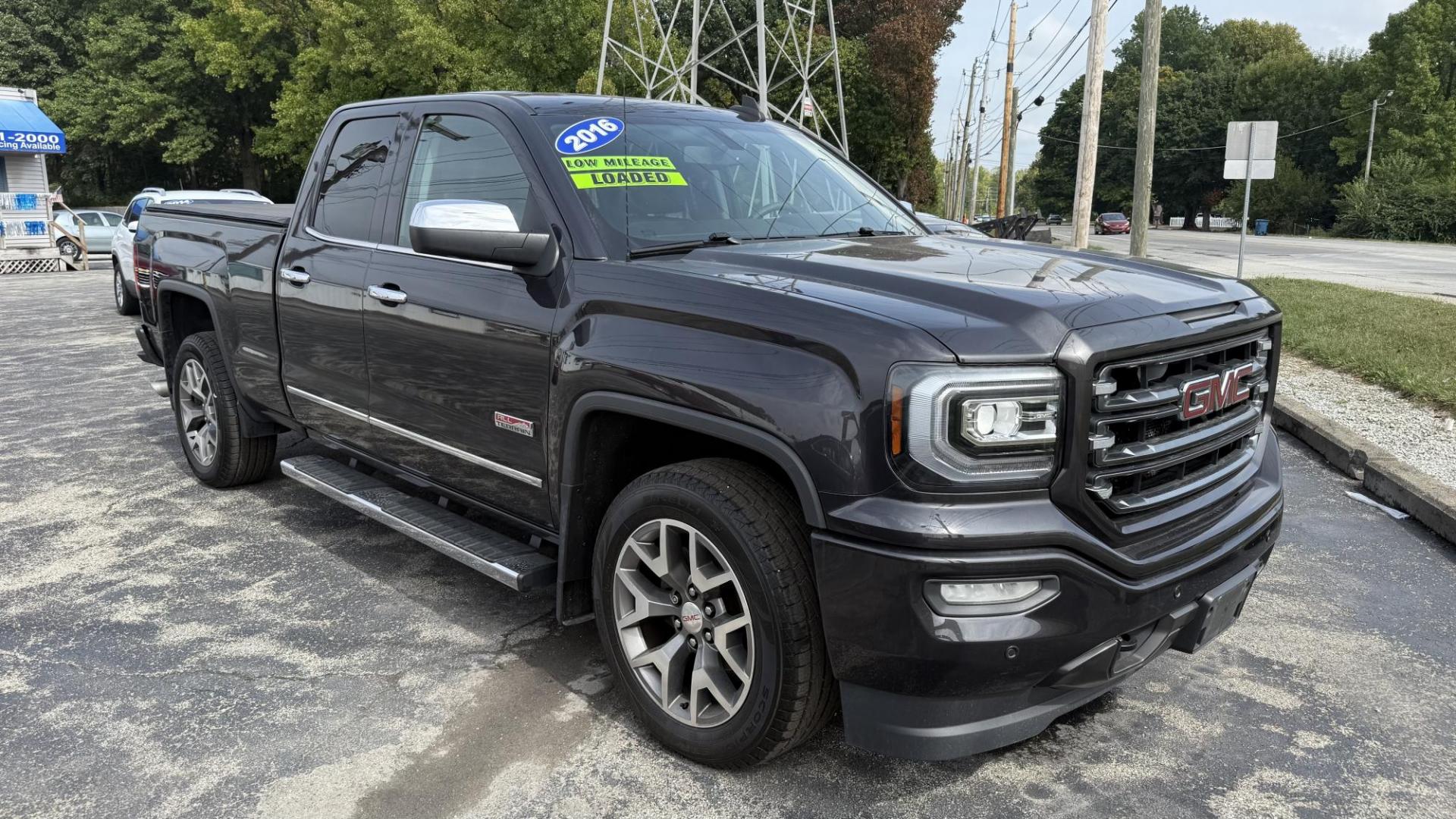 2016 BLACK /BLACK GMC Sierra 1500 SLT Double Cab 4WD (1GTV2NEC1GZ) with an 5.3L V8 OHV 16V engine, 6A transmission, located at 2710A Westlane Rd., Indianapolis, IN, 46268, (317) 291-2000, 39.885670, -86.208160 - Photo#0