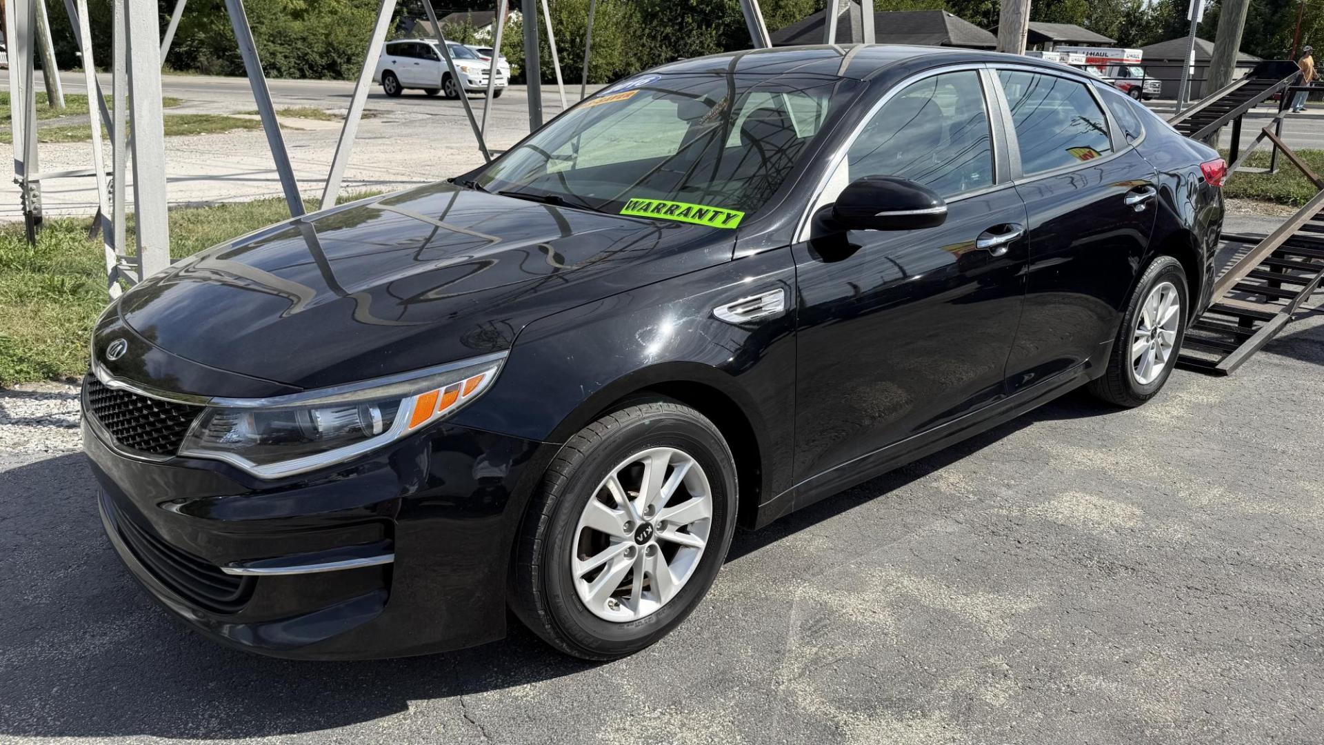 2016 BLACK /GRAY Kia Optima LX (5XXGT4L39GG) with an 2.4L L4 DOHC 16V engine, 6A transmission, located at 2710A Westlane Rd., Indianapolis, IN, 46268, (317) 291-2000, 39.885670, -86.208160 - Photo#1